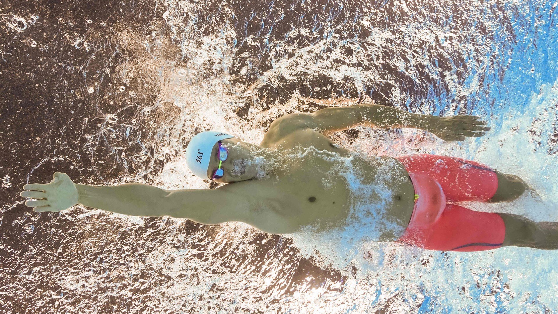 科维托娃在雄鹿比赛中挺进下一轮，连败引发热议！